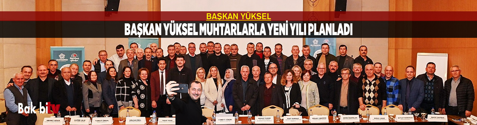 BAŞKAN YÜKSEL MAHALLE MUHTARLARI İLE ÇALIŞMA KAMPINDA BİR ARAYA GELDİ